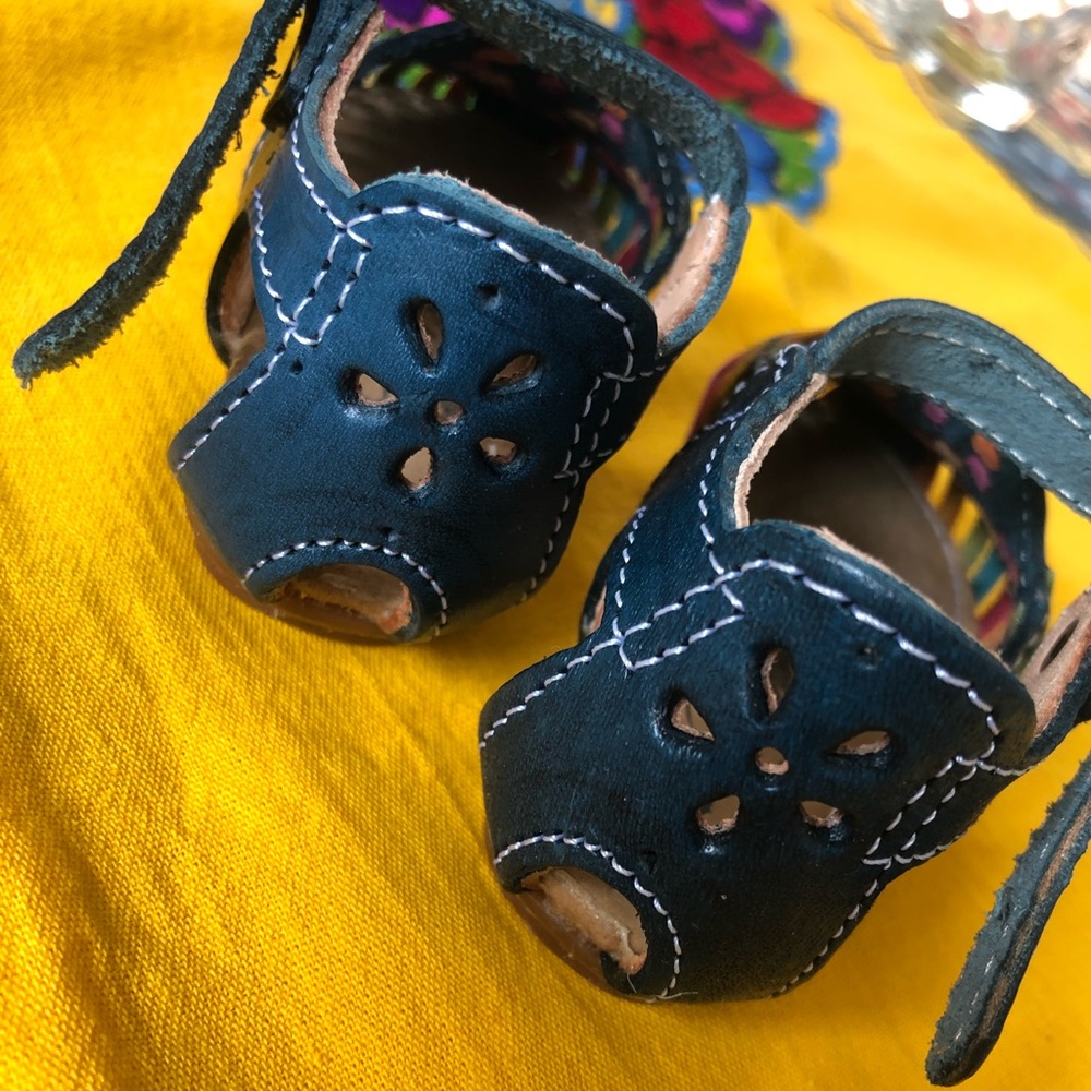 Cute baby Sandal - Picture 4 of 4